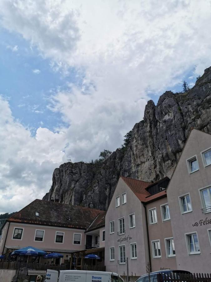 Gasthaus Felsenwastl Essing Exterior foto